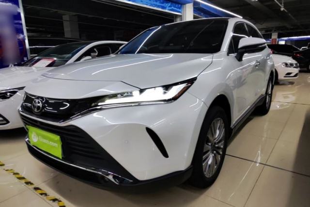 Used Toyota Harrier 2022 2.0L CVT Two-Wheel Drive Deluxe Edition