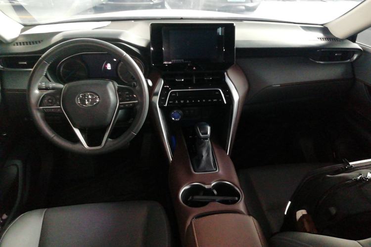 Used Toyota Harrier 2022 Dual-Engine 2.5L CVT Two-Wheel Drive Luxury Edition Center Console