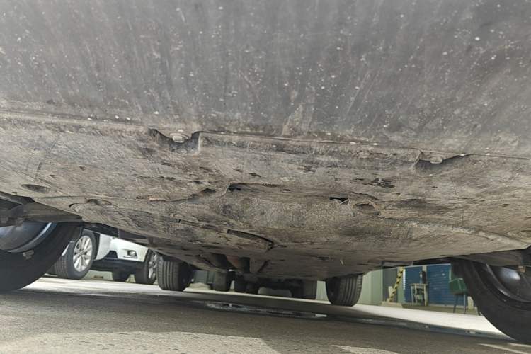 Used Toyota Harrier 2022 2.0L CVT Two-Wheel Drive Deluxe Edition Chassis Front
