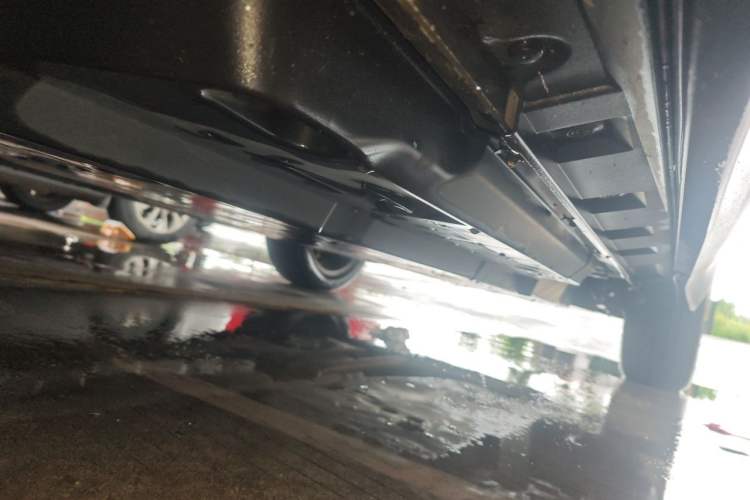 Used Toyota Harrier 2022 2.0L CVT Two-Wheel Drive Deluxe Edition Chassis Front Left