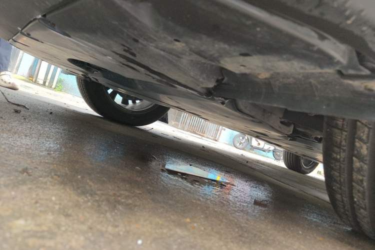 Used Toyota Harrier 2022 2.0L CVT Two-Wheel Drive Deluxe Edition Chassis Front Left