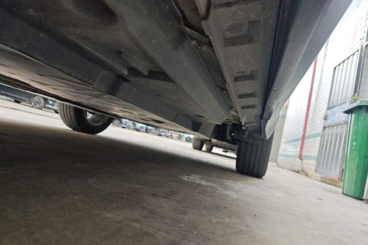 Used Toyota Harrier 2022 2.0L CVT Two-Wheel Drive Deluxe Edition Chassis Front Left