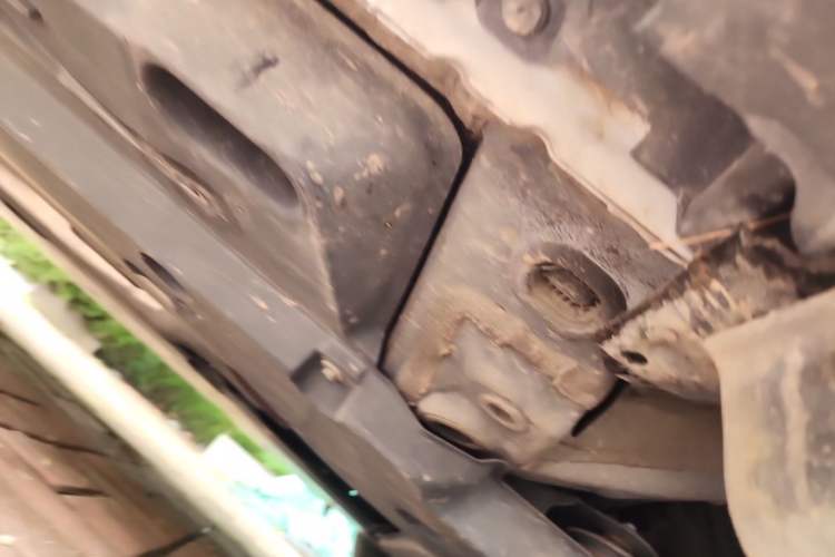 Used Toyota Harrier 2022 2.0L CVT Two-Wheel Drive Deluxe Edition Chassis Front Right