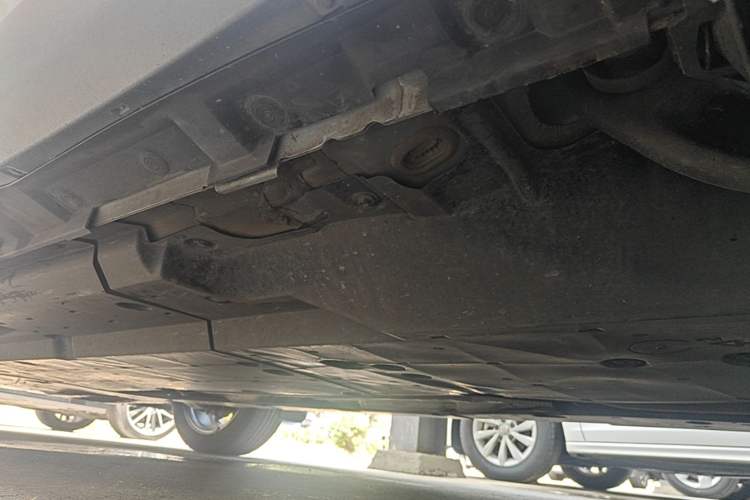 Used Toyota Harrier 2022 2.0L CVT Two-Wheel Drive Deluxe Edition Chassis Rear Left