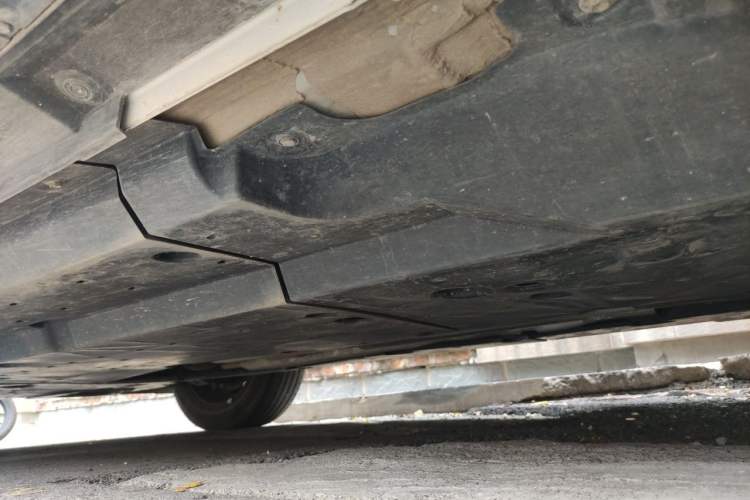 Used Toyota Harrier 2022 2.0L CVT Two-Wheel Drive Luxury Edition Chassis Rear Left