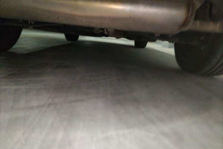 Used Toyota Harrier 2022 2.0L CVT Two-Wheel Drive Deluxe Edition Chassis Rear