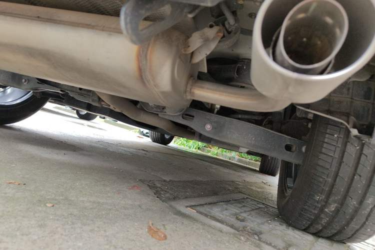 Used Toyota Harrier 2022 2.0L CVT Two-Wheel Drive Deluxe Edition Chassis Rear Right