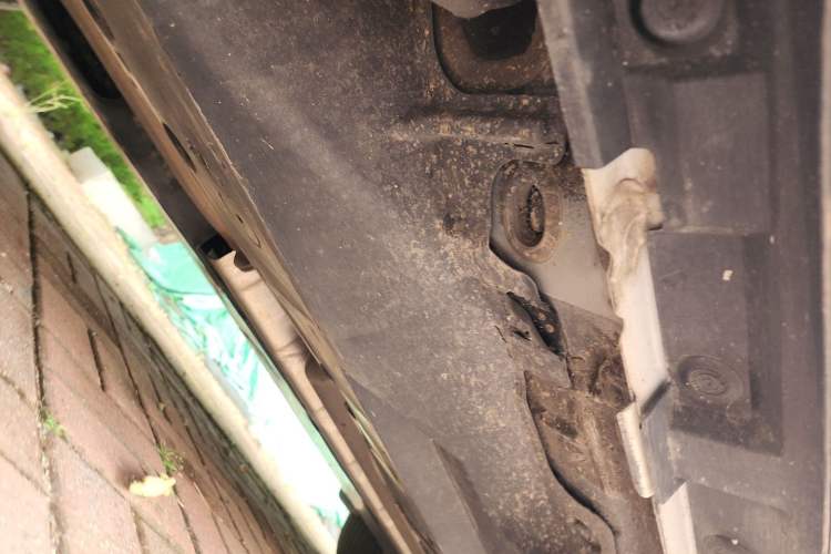 Used Toyota Harrier 2022 2.0L CVT Two-Wheel Drive Deluxe Edition Chassis Rear Right