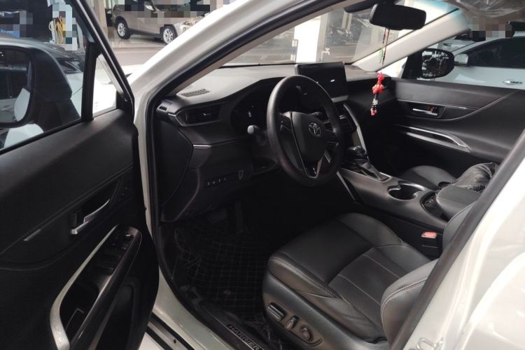 Used Toyota Harrier 2022 Dual-Engine 2.5L CVT Four-Wheel Drive Luxury Edition Driver Seat