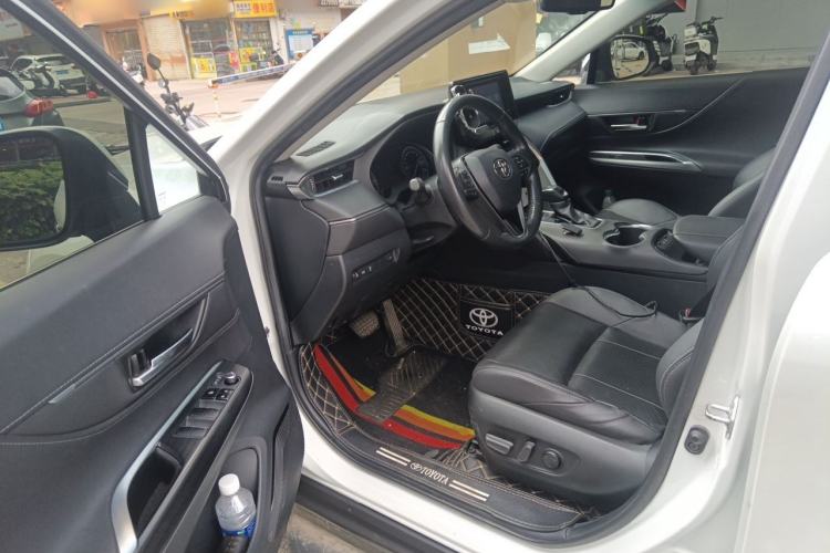 Used Toyota Harrier 2022 Dual-Engine 2.5L CVT Two-Wheel Drive Luxury Edition Driver Seat