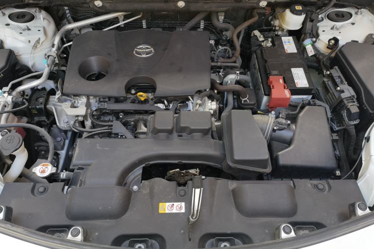 Used Toyota Harrier 2022 2.0L CVT Two-Wheel Drive Luxury Edition Engine Bay