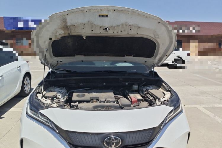 Used Toyota Harrier 2022 2.0L CVT Two-Wheel Drive Deluxe Edition Engine Bay