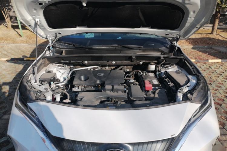 Used Toyota Harrier 2022 2.0L CVT Two-Wheel Drive Deluxe Edition Engine Bay