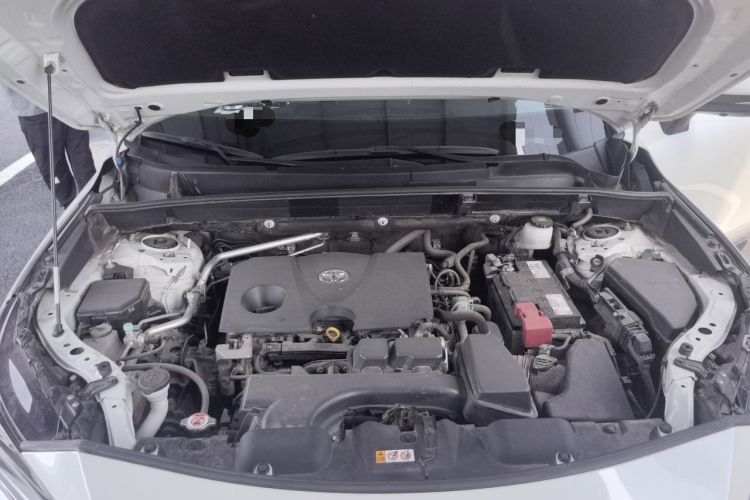 Used Toyota Harrier 2022 2.0L CVT Two-Wheel Drive Deluxe Edition Engine Bay