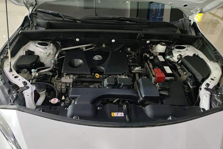 Used Toyota Harrier 2022 2.0L CVT Two-Wheel Drive Luxury Edition Engine Bay