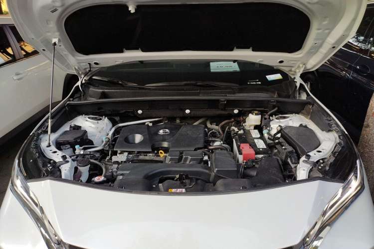 Used Toyota Harrier 2022 2.0L CVT Two-Wheel Drive Deluxe Edition Engine Bay