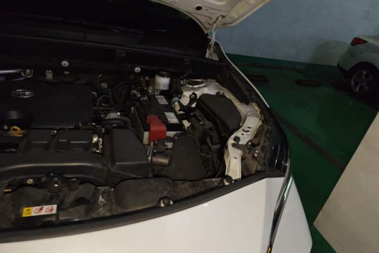Used Toyota Harrier 2022 2.0L CVT Two-Wheel Drive Deluxe Edition Engine Bay Left