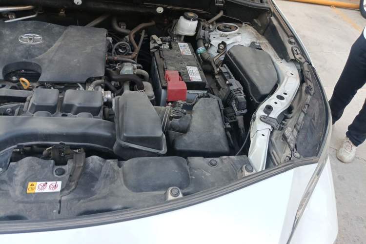 Used Toyota Harrier 2022 2.0L CVT Two-Wheel Drive Luxury Edition Engine Bay Left