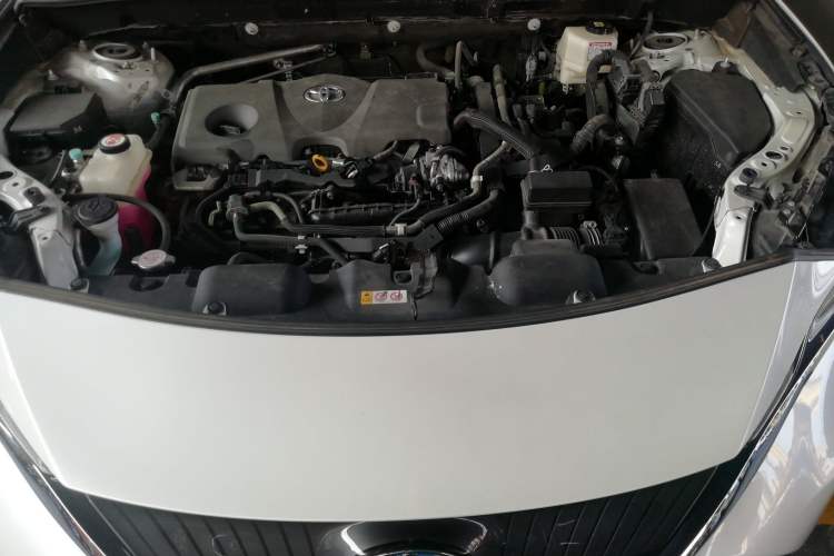 Used Toyota Harrier 2022 Dual-Engine 2.5L CVT Two-Wheel Drive Luxury Edition Engine Bay