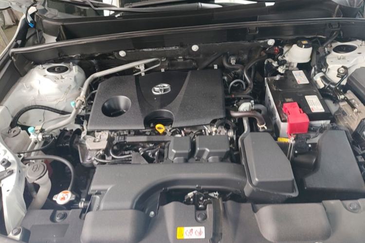 Used Toyota Harrier 2022 2.0L CVT Two-Wheel Drive Deluxe Edition Engine Bay