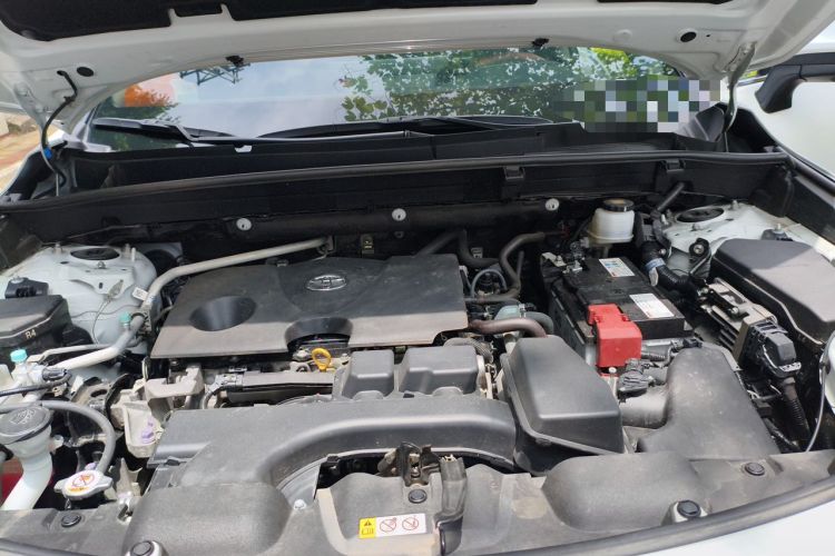 Used Toyota Harrier 2022 2.0L CVT Two-Wheel Drive Deluxe Edition Engine Bay