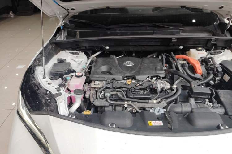 Used Toyota Harrier 2022 Dual-Engine 2.5L CVT Four-Wheel Drive Luxury Edition Engine Bay Right