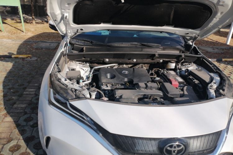 Used Toyota Harrier 2022 2.0L CVT Two-Wheel Drive Deluxe Edition Engine Bay Right