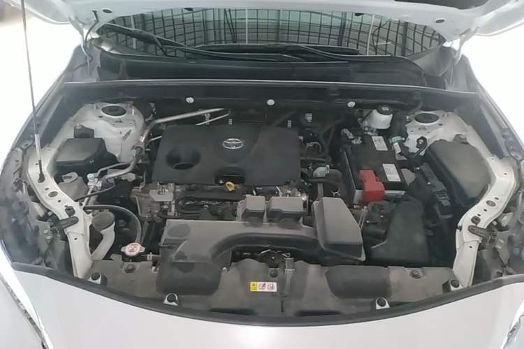 Used Toyota Harrier 2022 2.0L CVT Two-Wheel Drive Deluxe Edition Engine Bay