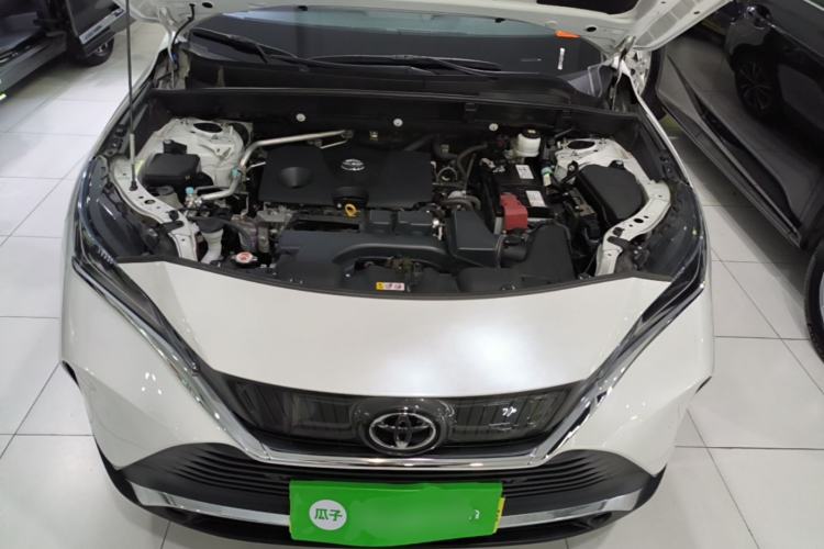 Used Toyota Harrier 2022 2.0L CVT Two-Wheel Drive Deluxe Edition Engine Bay