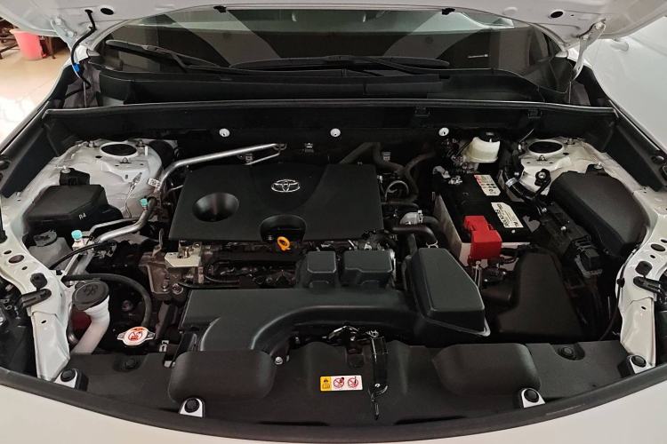 Used Toyota Harrier 2022 2.0L CVT Two-Wheel Drive Deluxe Edition Engine Bay