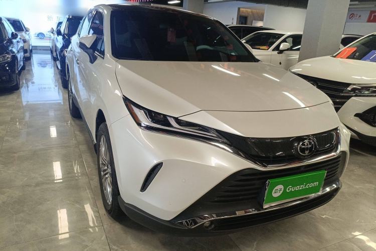 Used Toyota Harrier 2022 2.0L CVT Two-Wheel Drive Deluxe Edition Exterior 2