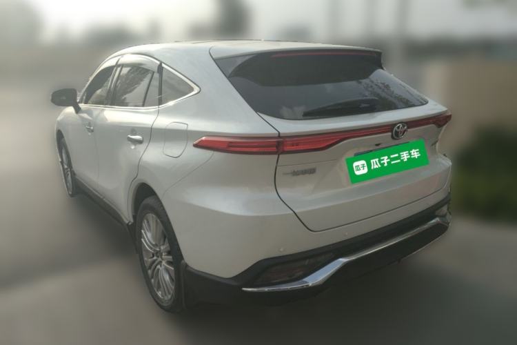 Used Toyota Harrier 2022 2.0L CVT Two-Wheel Drive Deluxe Edition Exterior 3