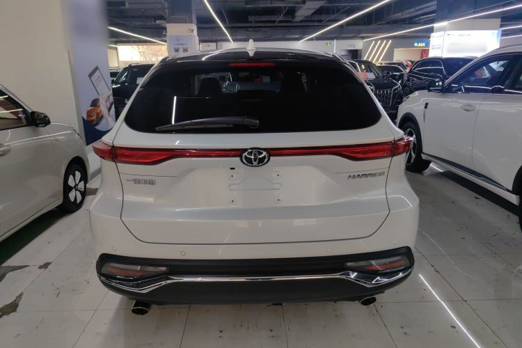 Used Toyota Harrier 2022 2.0L CVT Two-Wheel Drive Luxury Edition Exterior 4