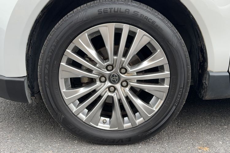 Used Toyota Harrier 2022 2.0L CVT Two-Wheel Drive Deluxe Edition Exterior 5