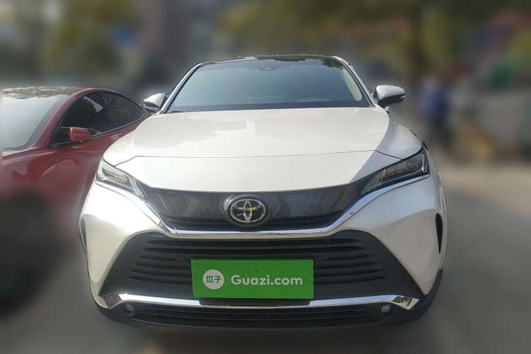 Used Toyota Harrier 2022 2.0L CVT Two-Wheel Drive Luxury Edition Front