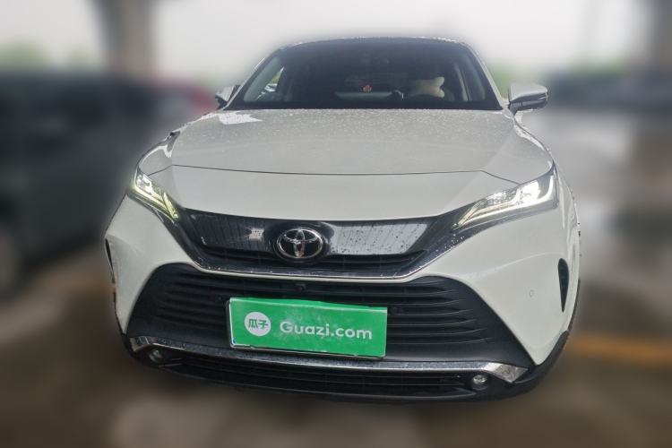 Used Toyota Harrier 2022 2.0L CVT Two-Wheel Drive Deluxe Edition Front