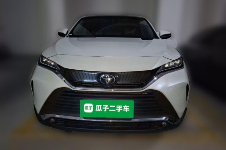 Used Toyota Harrier 2022 2.0L CVT Two-Wheel Drive Luxury Edition Front