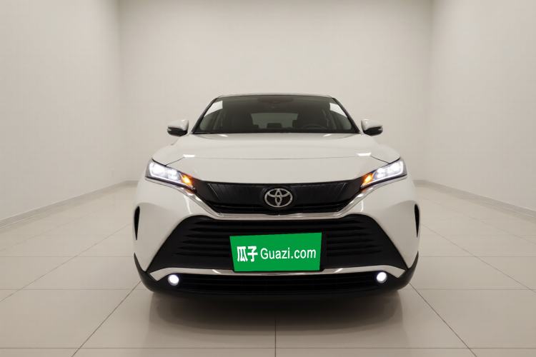 Used Toyota Harrier 2022 2.0L CVT Two-Wheel Drive Entry Version Front