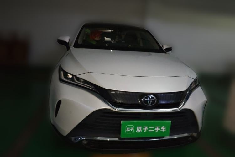 Used Toyota Harrier 2022 2.0L CVT Two-Wheel Drive Deluxe Edition Front