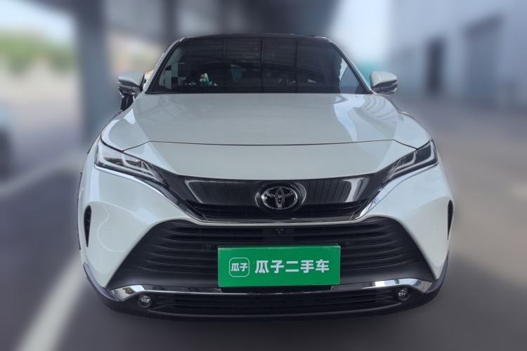 Used Toyota Harrier 2022 2.0L CVT Two-Wheel Drive Deluxe Edition Front