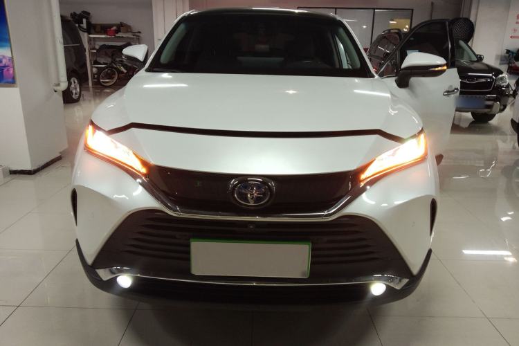Used Toyota Harrier 2022 Dual-Engine 2.5L CVT Four-Wheel Drive Luxury Edition Front