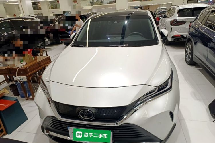 Used Toyota Harrier 2022 2.0L CVT Two-Wheel Drive Deluxe Edition Front