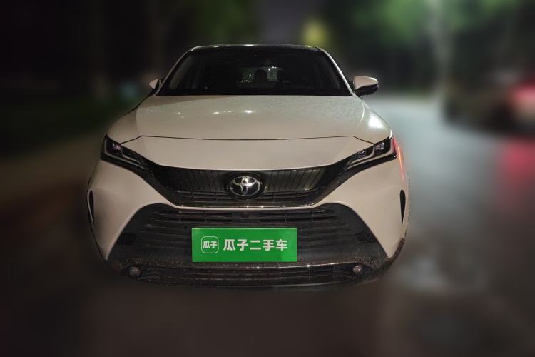 Used Toyota Harrier 2022 2.0L CVT Two-Wheel Drive Deluxe Edition Front