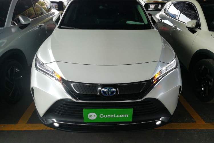 Used Toyota Harrier 2022 Dual-Engine 2.5L CVT Two-Wheel Drive Luxury Edition Front