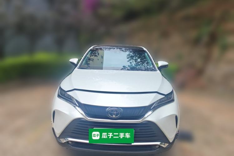 Used Toyota Harrier 2022 2.0L CVT Two-Wheel Drive Luxury Edition Front