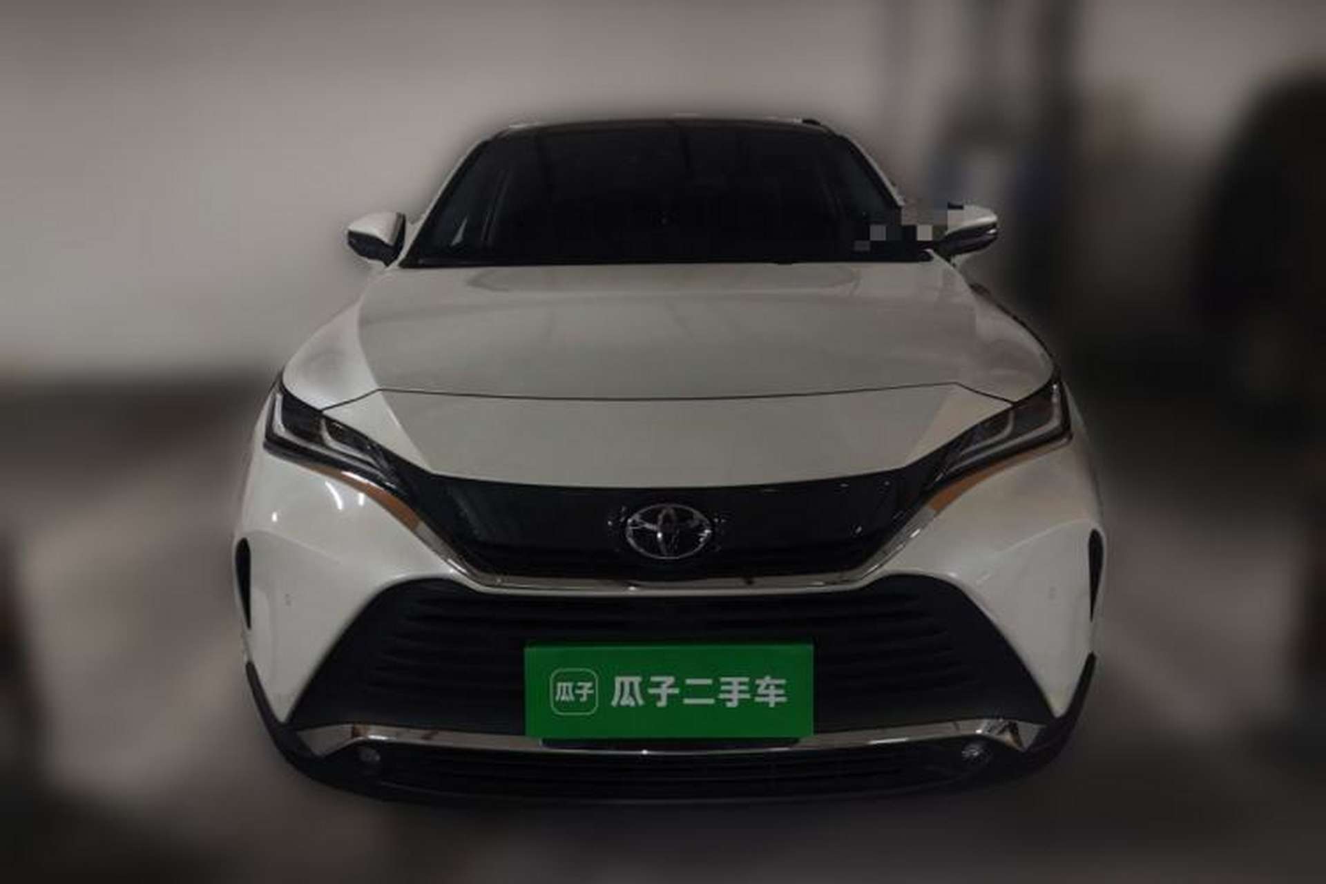 Used Toyota Harrier 2022 2.0L CVT Two-Wheel Drive Deluxe Edition Front