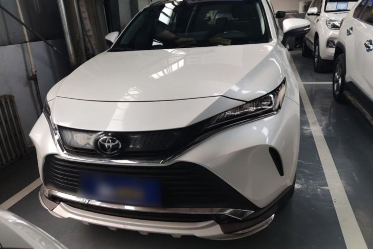 Used Toyota Harrier 2022 2.0L CVT Two-Wheel Drive Deluxe Edition Front