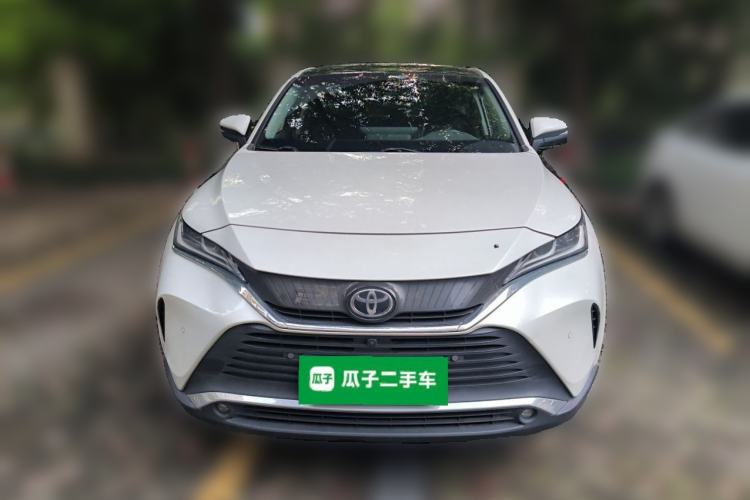 Used Toyota Harrier 2022 2.0L CVT Two-Wheel Drive Deluxe Edition Front