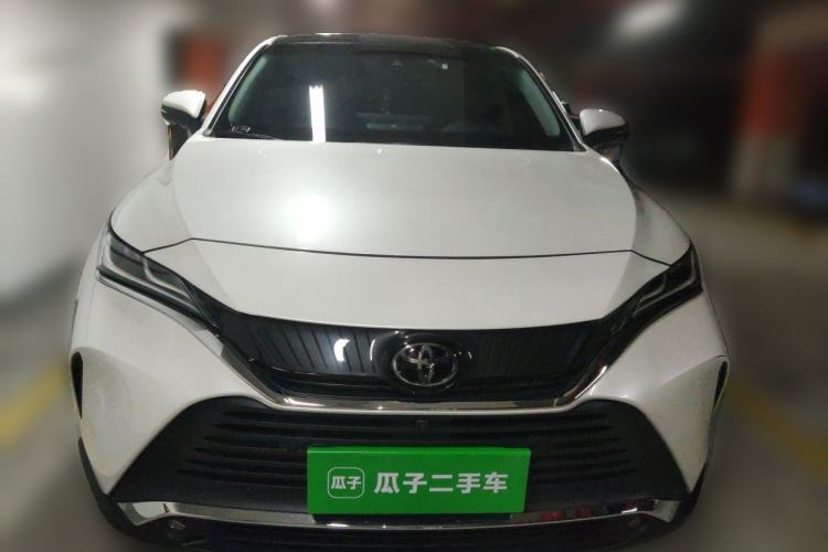 Used Toyota Harrier 2022 2.0L CVT Two-Wheel Drive Deluxe Edition Front