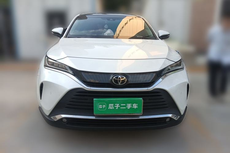 Used Toyota Harrier 2022 2.0L CVT Two-Wheel Drive Luxury Edition Front